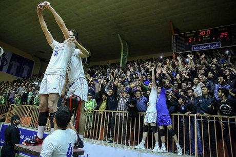 تیمهای پیکان، متین و ثامن‌الحجج جریمه شدند